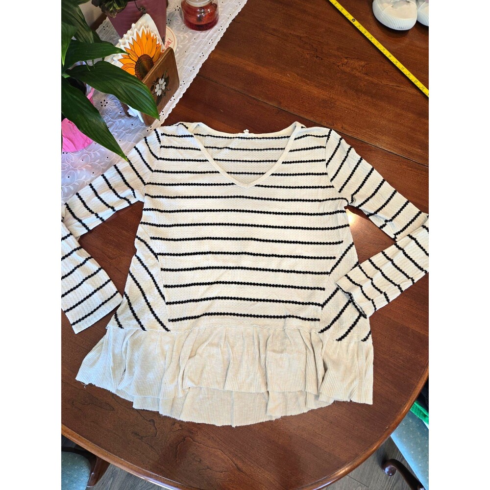 Maurices Women's Ivory/Black Striped Waffle-Knit Crewneck Pullover Sweater M